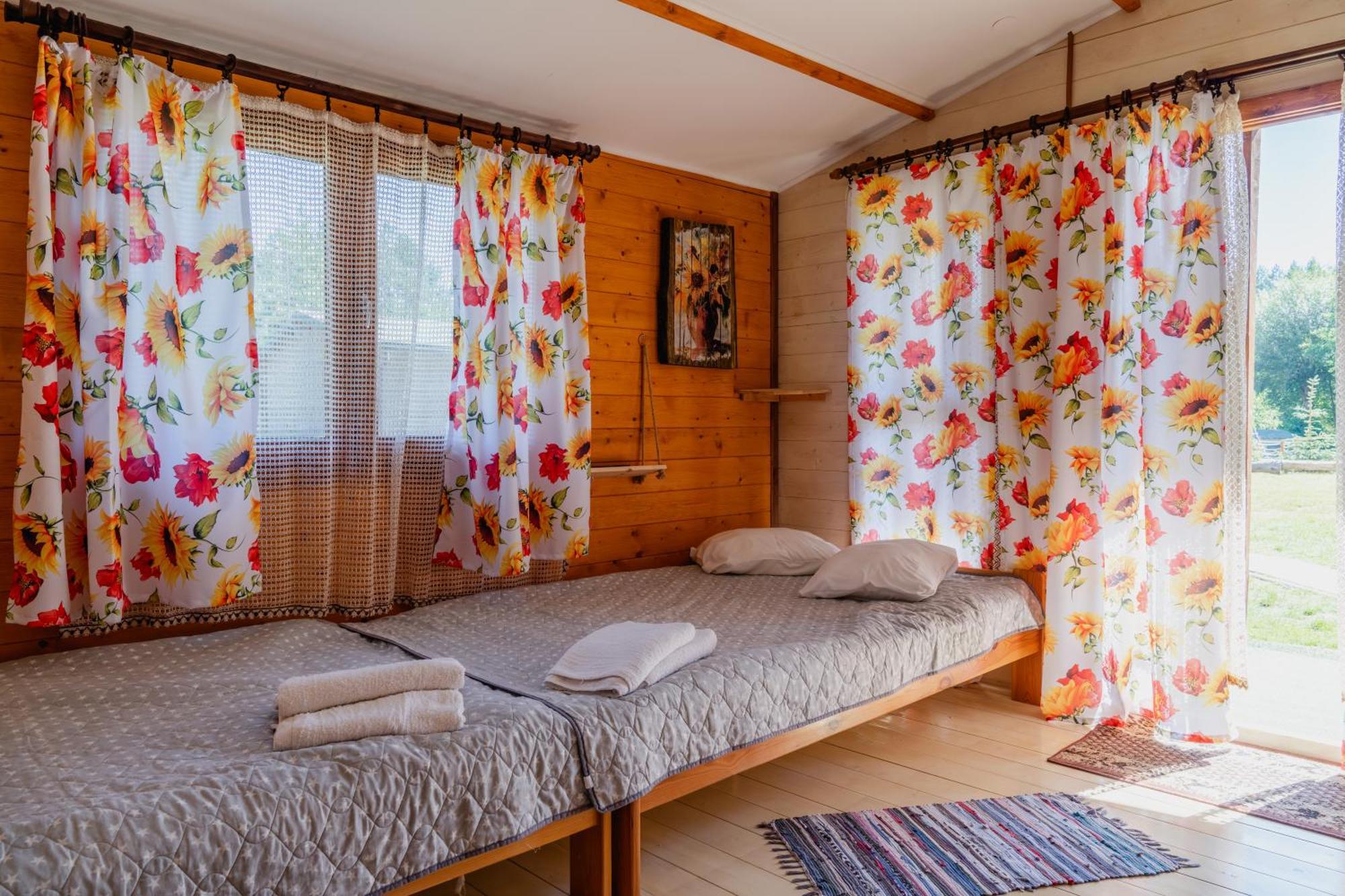 Villa Osrodek Wypoczynkowy Mamczur Pizuny Lukawica Exterior foto